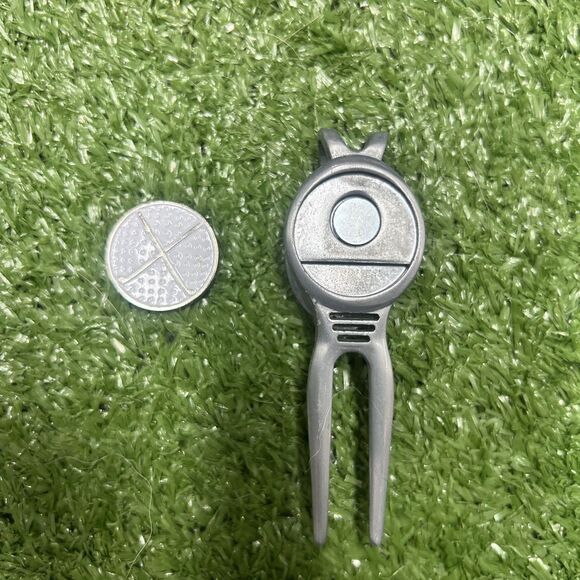 Golf Divot Tool & Ballmarker Golf Club Design - Picture 4 of 4